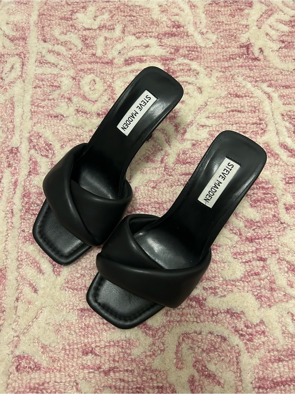 Steve Madden Black Padded Twist Slide Mules